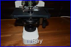 Nikon Eclipse E400 microscope 4 Plan Obj. With Ergonomic Head and Phase Contrast